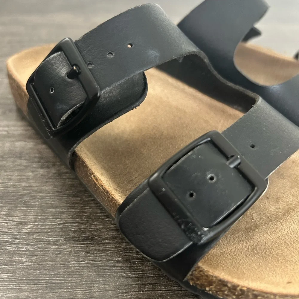 Cat & Jack Girls Birkenstock Style Black Double Strap Sandals Size 13